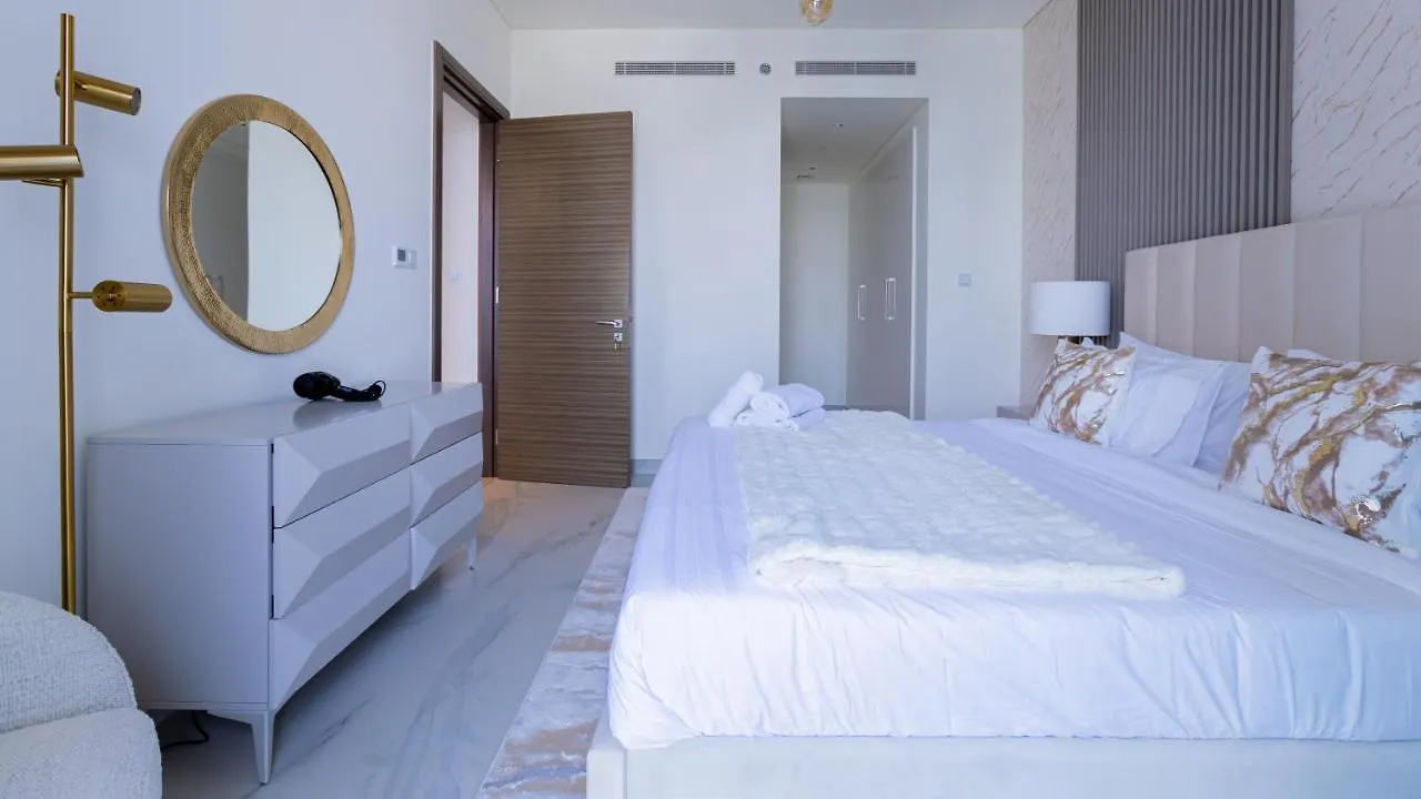 Nasma Luxury Stays - Luxury Retreat With Balcony And Stunning City View Dubai 0*,